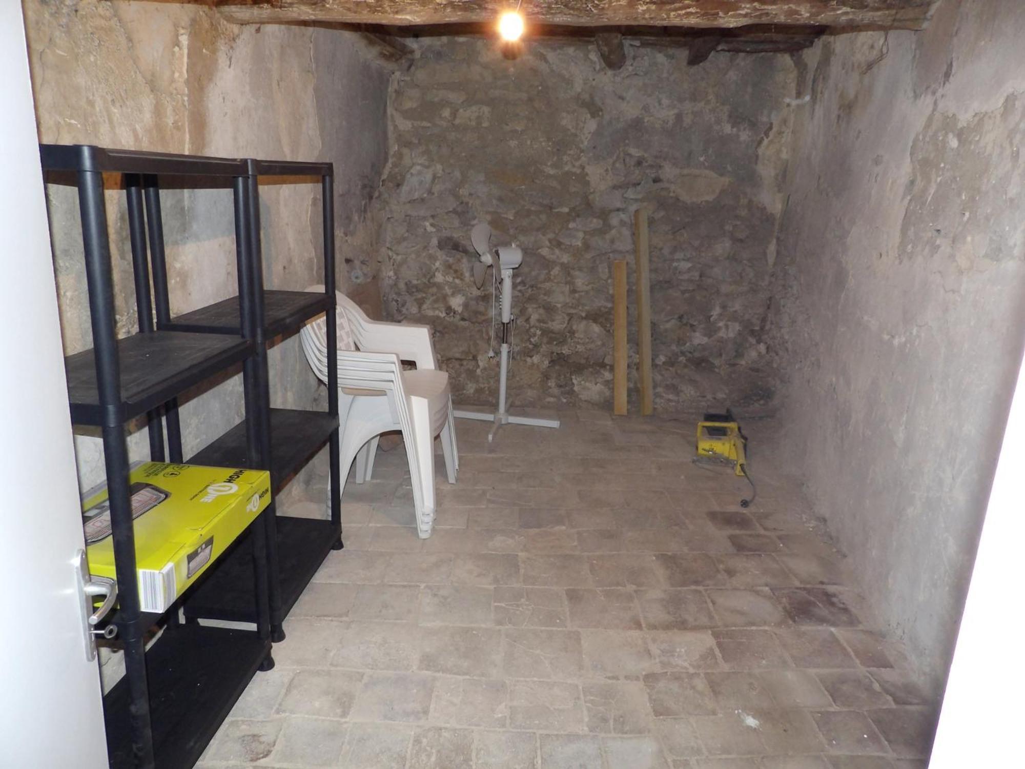 Studio Chez Steph Eyguières Εξωτερικό φωτογραφία